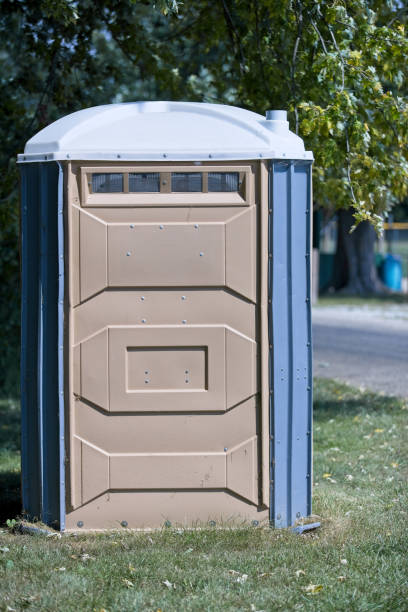 Best Portable restroom trailer rental  in Poydras, LA